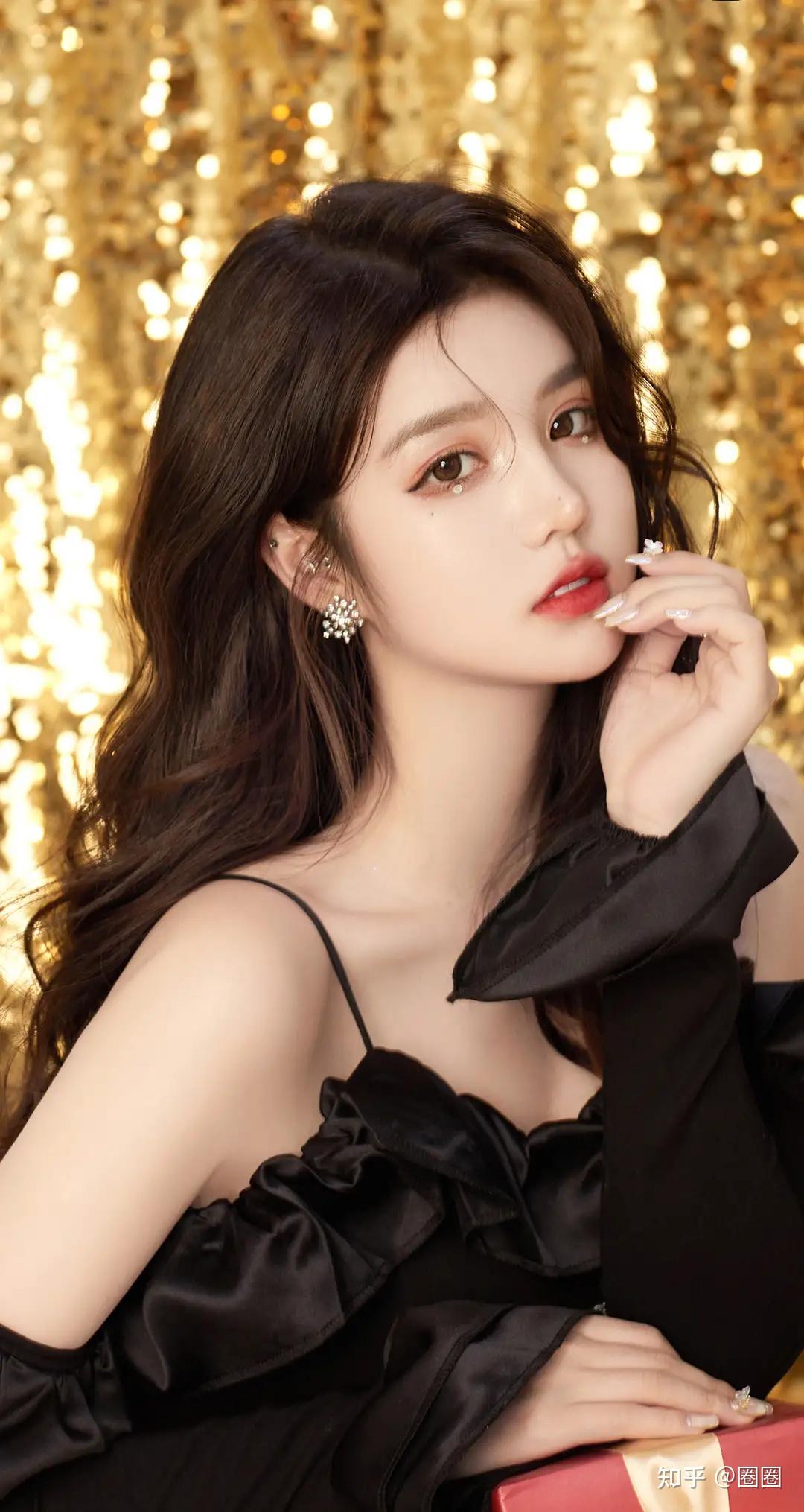 《某男星被曝隐婚生子，孩子已经上幼儿园》配图